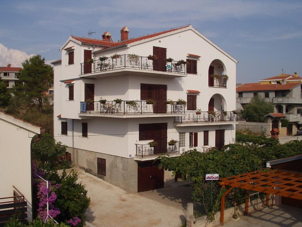 Apartments Ivanka Zadar Exteriör bild